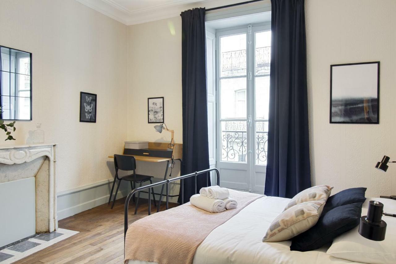 Apartamento Sous Le Cedre - Au Coeur De Nantes Exterior foto